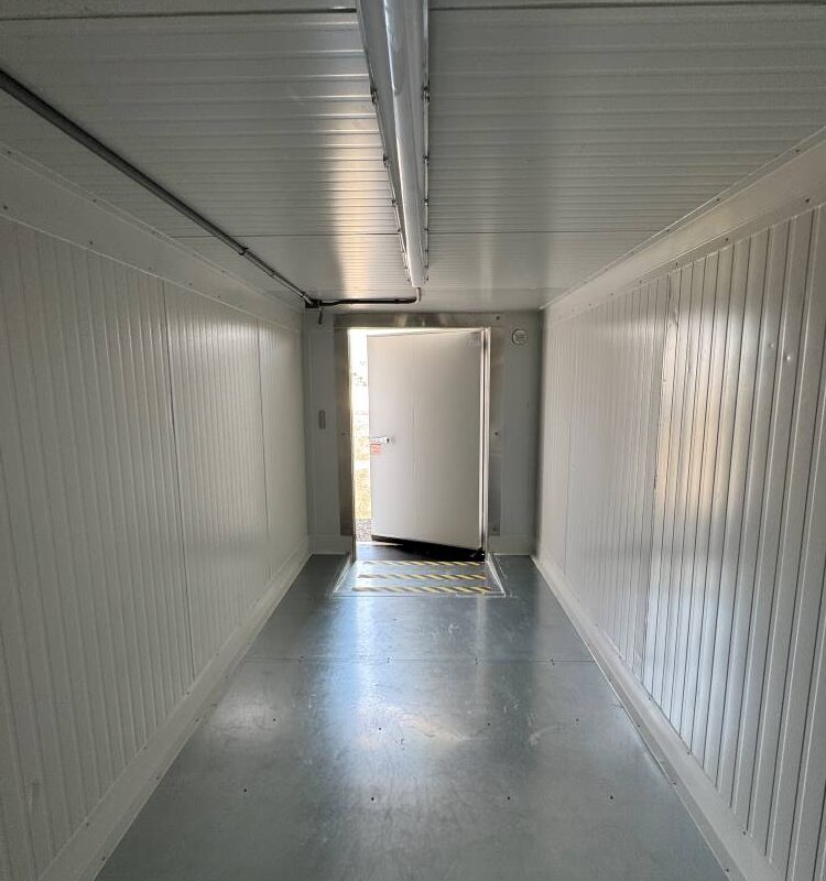 refrigerated-container-interior